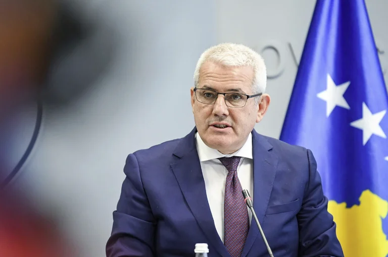 Sveçla para 5 ditësh: Po punojmë që Panqitin ta dërgojmë në objekt adekuat për vazhdimin e paraburgimit