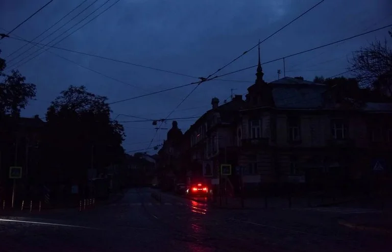 Më shumë se 9 milionë ukrainas po përballen me probleme të rrymës