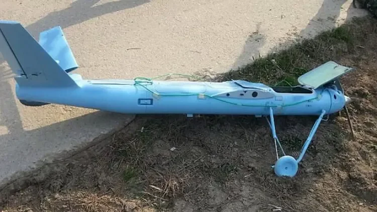 Koreja e Veriut fluturon dronë përtej kufirit të përbashkët me Korenë e Jugut