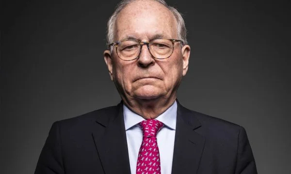 Ischinger- Bërnabiqit: Nuk është në rregull adresimi i shqetësimeve përmes nxitjes së dhunës