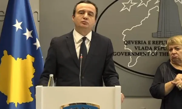 Kurti: Pas 1 shkurtit pagat merren sipas ligjit të ri, koeficientin e përcaktojmë në janar