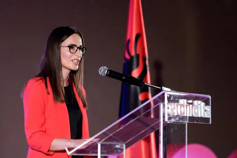 Prokuroria e Prizrenit kërkon të ashpërsohet dënimi me burgim ndaj deputetes së Vetëvendosjes