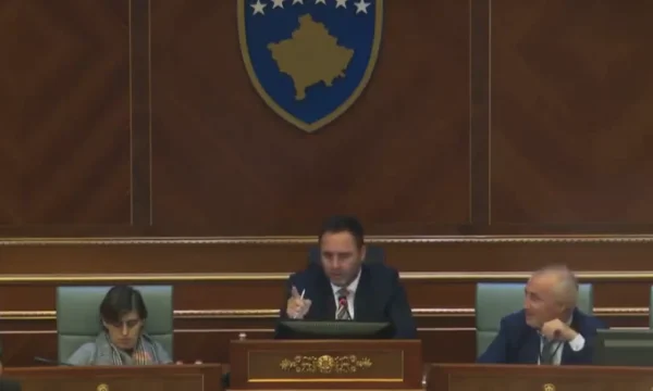 “Mos m’u përziej në profesion, kujdes”, Konjufca ia tërheq vërejtjen Musliut