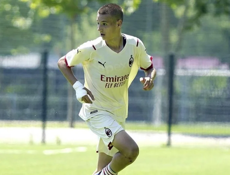 Qui est Francesco Camarda, 14 ans, qui a marqué 485 buts en 89 matchs ?