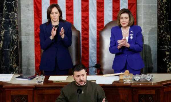 Zelensky at the U.S. Congress: Ukraine to Continue Resisting