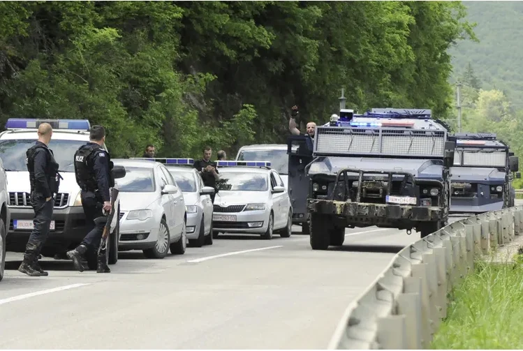 Police: There have been reports of kidnapping and beating of Serbs in the north by criminal groups