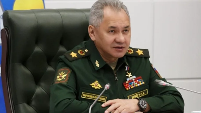Shoigu propone di espandere l'esercito: le forze armate devono crescere fino a 1,5 milioni di soldati
