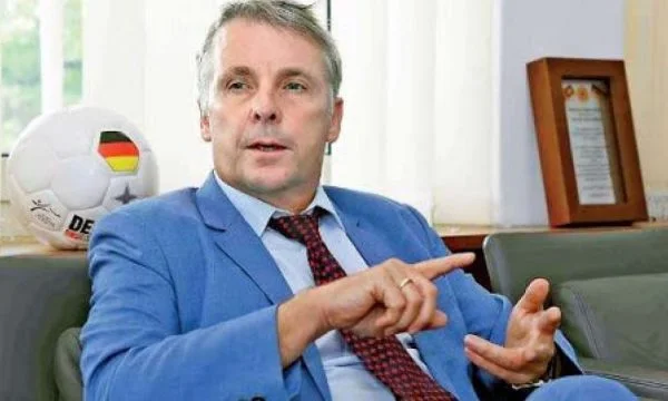 Rohde: Barricades vor Weihnachten entfernt