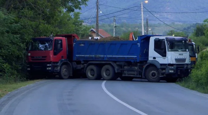 Police: The decision on equipment with the exit document is being implemented, Jarinje and Brnjak are closed