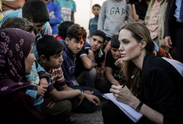 Angelina Jolie tritt vom UN-Botschafter für Flüchtlinge zurück
