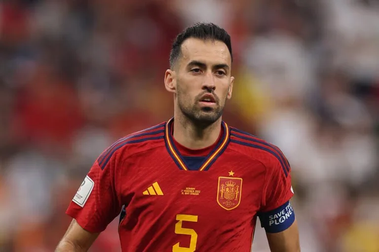 Busquets in den Ruhestand aus Spanien