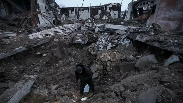 La Russie lance de nouvelles attaques contre l'Ukraine