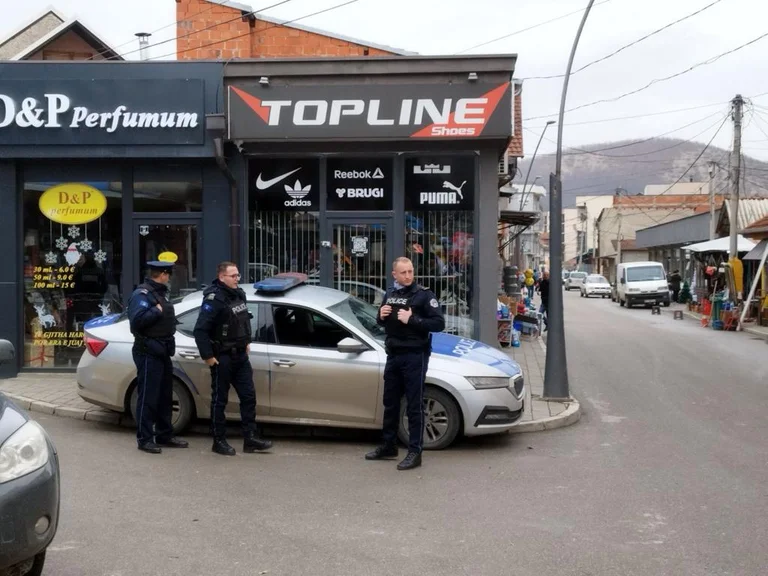 Die Frau des ehemaligen Kosovo-Polizeurs, der gestern wegen Kriegsverbrechen verhaftet wurde