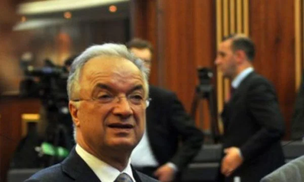 Dialogu Kosovë Serbi: Xhavit Haliti thotë se Kurti i ka letrat në tavolinë se çka ka me iu propozu