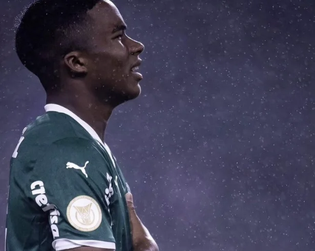 Más para Andrew de Romano: FIFA lo ha aprobado todo, es un verdadero jugador