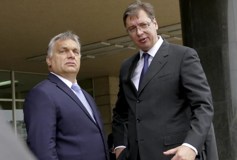 Die Welt: Vucinq Viktor Orban segundo, Bruselas suave con él