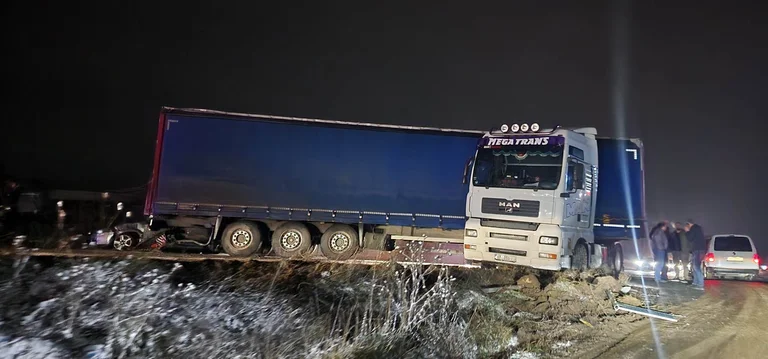 Due persone colpite dall'incidente su Podujevo-Pristina Street