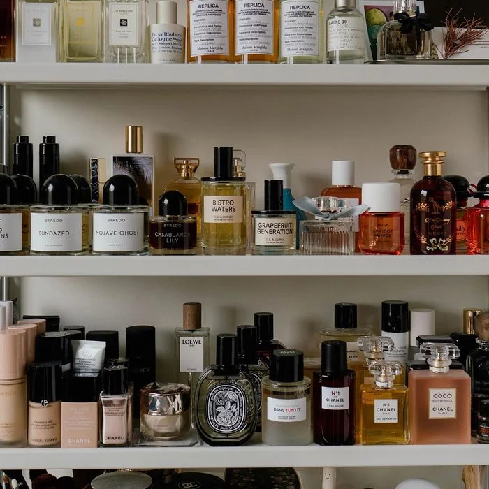 Selon les gens qui sentent toujours fantastique: 10 parfums parfaits pour cette période