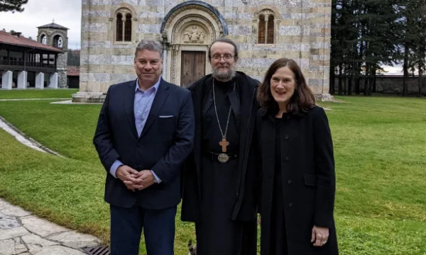 Gabriel Escobar ist in Kosovo, heute hat er das Kloster Decani besucht