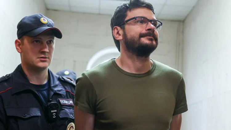 Russian opposition sentenced to 8 and a half years in prison after criticising Kremlin war in Ukraine