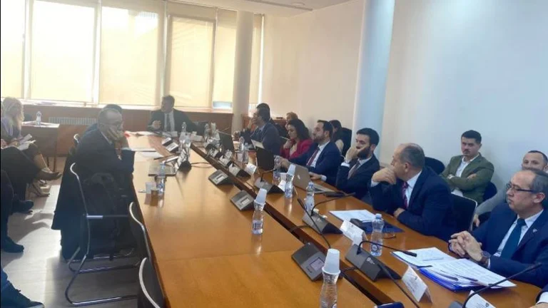 La confianza va a la Comisión, va al Parlamento