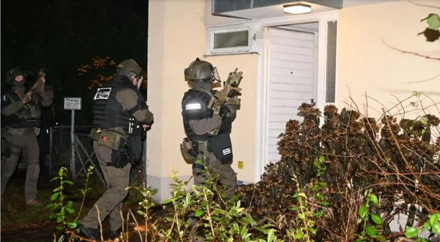 Staatsangriffsversuch in Deutschland, 25 Teil der rechten Extreme