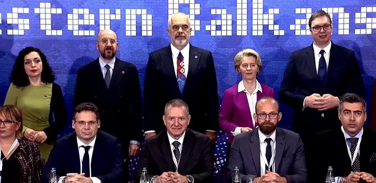 Roaming-Abkommen unterzeichnet bei Tirana Summit