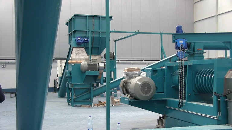 Living waste processing plant still dysfunctional
