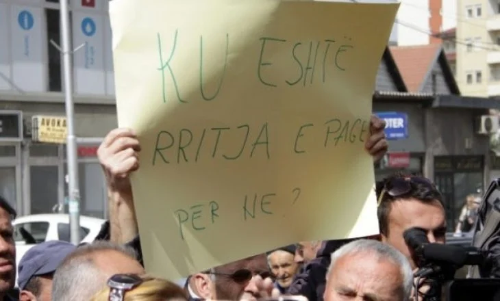 Azem: Friday protest salary increases