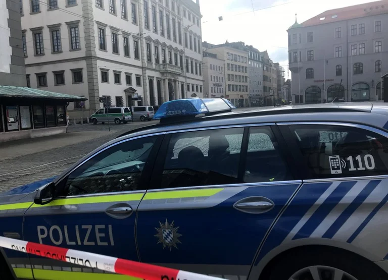 Kosovari i njohur si “ambasadori” akuzohet në Gjermani për falsifikim pasaportash