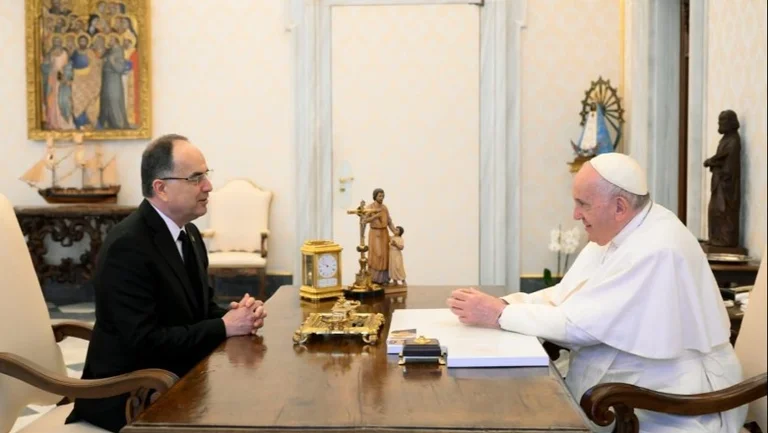 President Begaj urges Pope Francis of Vatican to recognise Kosovo