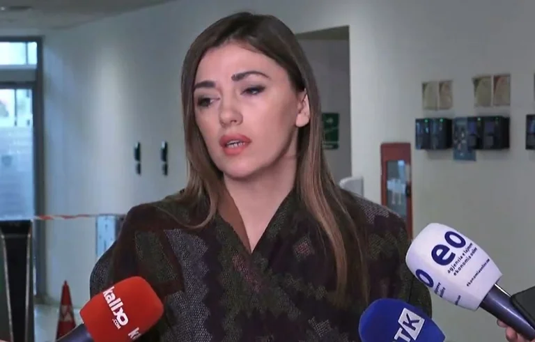 Will there be resignations and dismissals following the pregnancy's murder? This is Hagi.