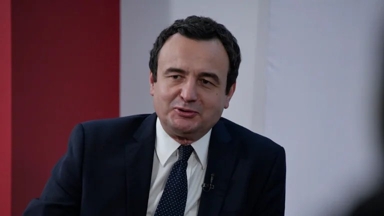 Kryeministri Kurti tregon se çka e pengon më së shumti tek Vuçiqi