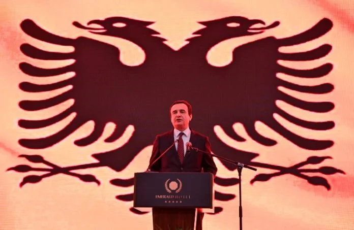 Kurti organizon pritje për nder të 28 Nëntorit: Festë e shumëfishtë e kombit shqiptar
