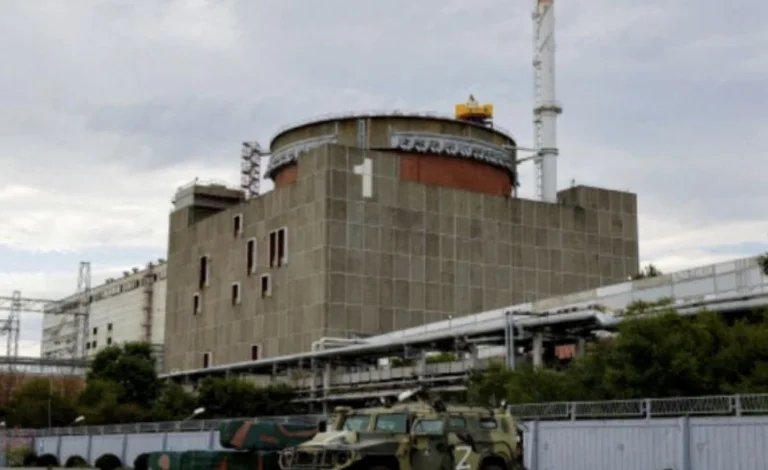 Ukraina: Ka shenja që Rusia po përgatitet të largohet nga termocentrali i Zaporizhzhia