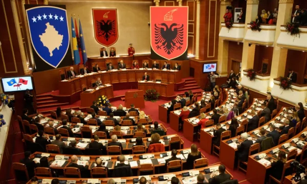 Propozohet data dhe vendi për mbledhjen e radhës të dy kuvendeve