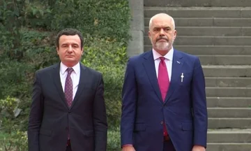 Edi Rama sera-t-il présenté au SP aux élections du Kosovo, comme Albini et VV en Albanie?