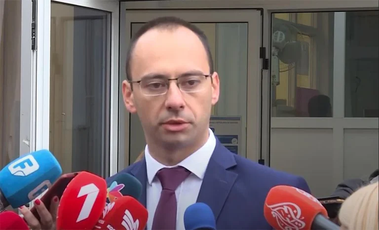 Igor Simiq thotë se tensionet në Veri janë të larta