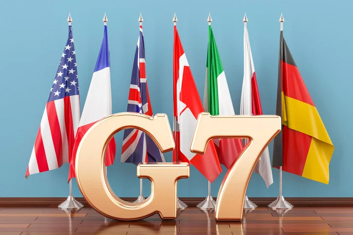 G7 pritet të shpall sot çmimin tavan për naftën ruse