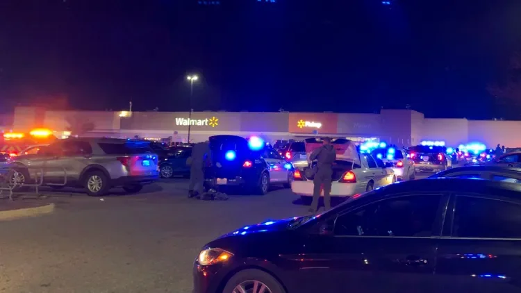 Të shtëna në ShBA, vriten deri në dhjetë persona në një supermarket “Walmart”