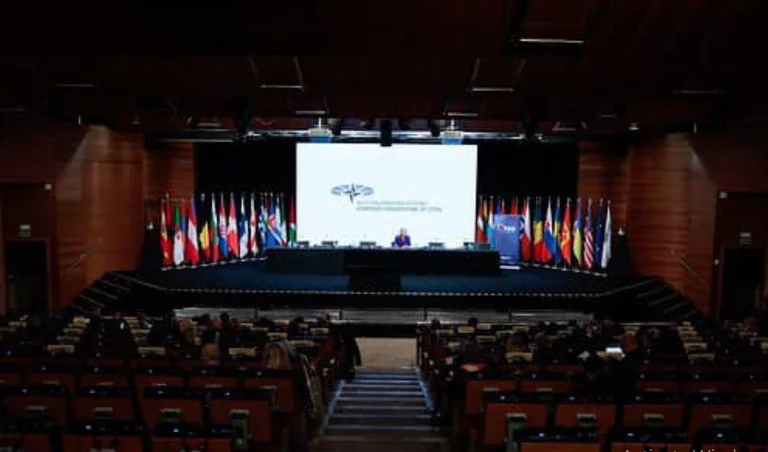 Asambleja e NATO-s miraton raportin për Ballkanin Perëndimor, Serbia e kundërshton