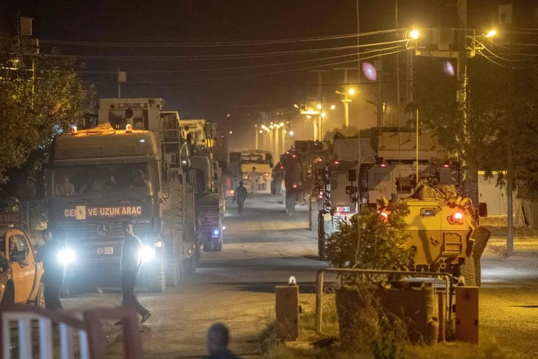 Turqia bombardon kurdët në Siri, të paktën 12 viktima