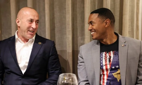 Ramush Haradinaj takohet me kongresmenin amerikan, Ritchie Torres