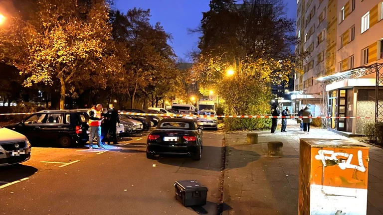 Dramë në Gjermani: Një 55-vjeçar nga Kosova plagoset rëndë pasi një i panjohur qëlloi me armë disa herë në drejtim të makinës së tij
