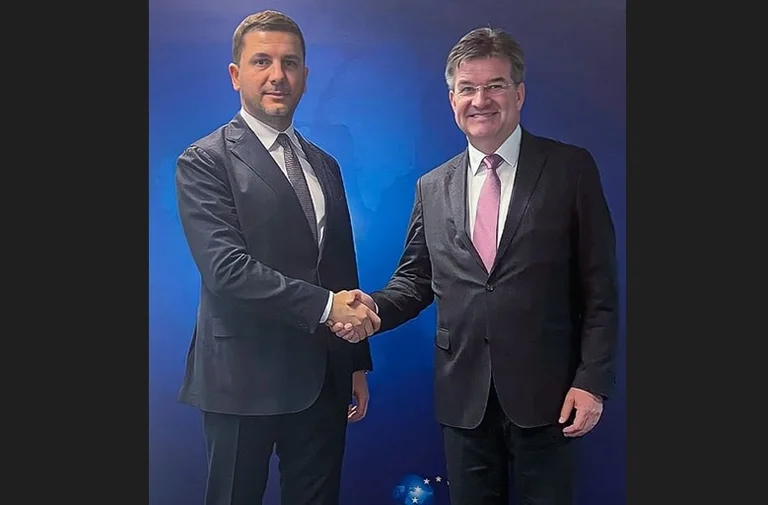 Krasniqi -Lajçakut: Marrëveshja me Serbinë duhet të përfundojë më njohje reciproke