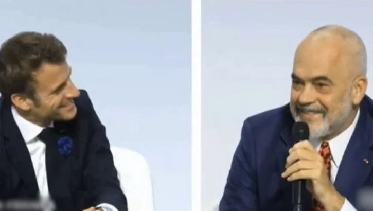 Rama në Forumin e Paqes batuta me Macron: Tani e kuptoj pse Putin kërkon të të përqafojë