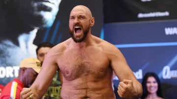 Was Fury immer tat, nachdem er über Whyte gesiegt hatte, begann er seine Party um 7:00 Uhr mit Bier trinken.