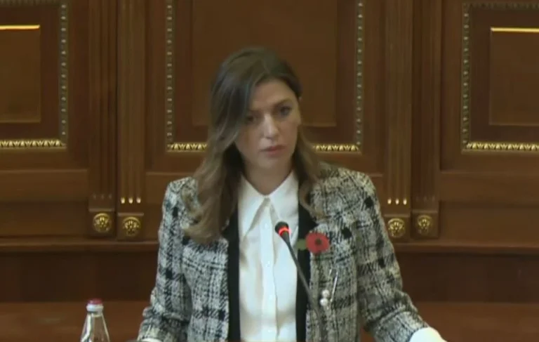 Haxhiu nervozohet me Tahirin e Gashin pasi i thanë s’e s’ka prokurorë e gjyqtarë në veri