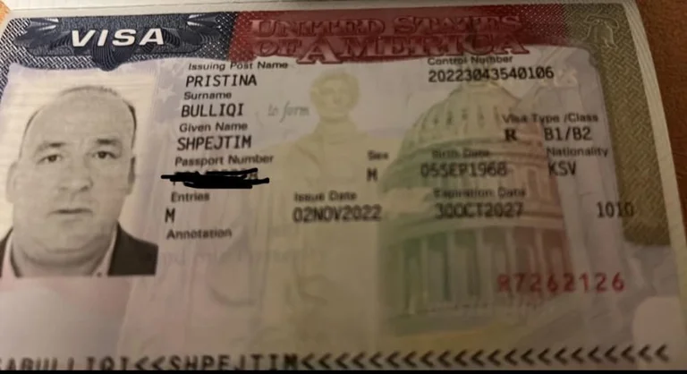 Bullics porte-parole publie un visa américain Facebook