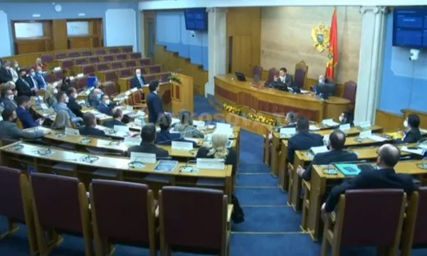 Montenegro nei giorni più bui della crisi politica